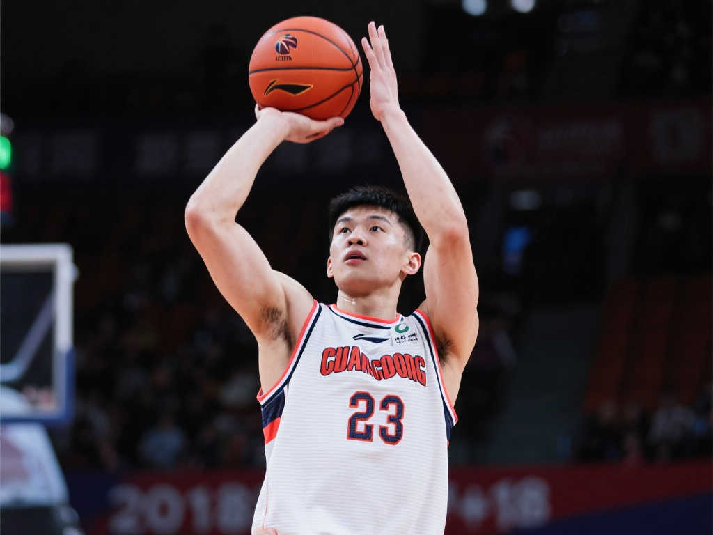 展現了克洛 展現了克洛